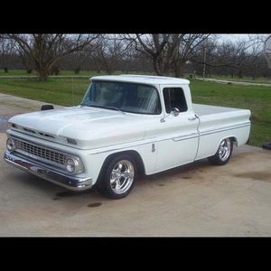 Meet your Posher, Jamie